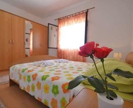 Apartamento Apartman Gordana, Poljica Vrsi Exterior foto